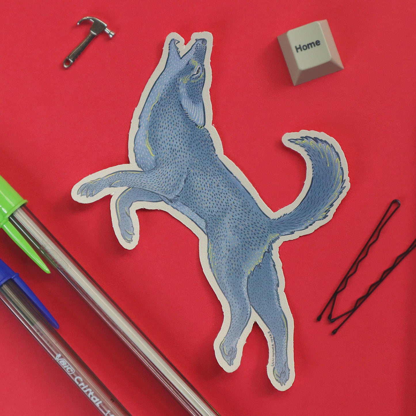 Sticker Coyote. Colección: Nocturnxs y Citadinxs. Resistente a la intemperie.